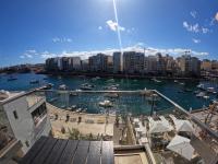 Spinola Seaview Deluxe 1 Bedroom - Chambres d’hôtes
