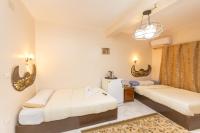 Triple Room with Mountain View