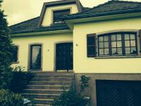 Studio industriel loft neuf avec parking privé - Bed and Breakfast