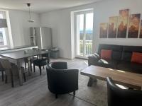 Appartement confortable Andrezieux Boutheon - B&B