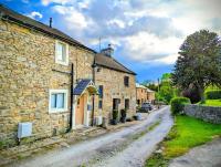 Luxury 18th Century Stone Built Cottage - B&B