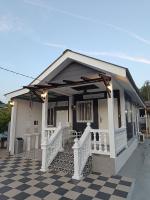 SKY Homestay - B&B