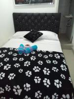 Hostal Pietrasanta - B&B