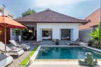 Villa Rosa - Spacious Oasis with Private Pool, close to Beach & Dining - B&B