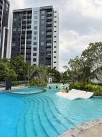 Maya bay Residences Splash Mania by MujiZen Bay - B&B