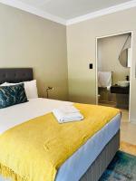 Standard Double Room with Shared Bathroom