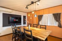 TRINITY Gold - Bed and Breakfast Osaka