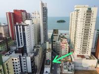 Casa a 100 metros da praia de Balneário Camboriú - B&B
