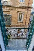 Stunning traditional Palazzo in central Floriana by 360 Estates - B&B Floriana