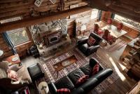 Riverfront Log Cabin w Fireplace Grill & Fire Pit - B&B Paw Paw