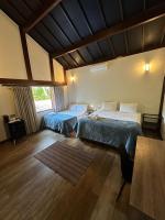 Deluxe Queen Suite