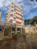 Ótima Localização, Confortável e com Garagem - Ferienwohnung