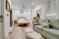 Pilar Cottage - Harbor Walk Hideaways - B&B