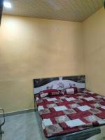 Shanti Paying Guest House - B&B