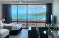 Ocean View 33A Studio Pool Ocean View WIFI - Chambres d’hôtes Airlie Beach
