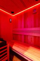 Bed Cinecittadue - B&B Roma