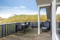 Holiday Home With Spa And Sauna, Just 200 Meters From The North Sea - Chambres d'hôtes Frøstrup