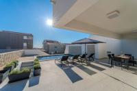 Villa Nova Excellence 2, villa with private pool - Chambres d'hôtes Novalja