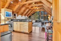Paige Meadows Hideaway with Hot Tub - B&B