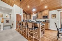 Family Friendly Home with Hot Tub and Shuttle Access - B&B Park City
