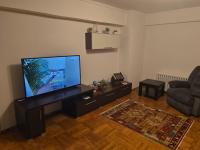 Apartament 3 camere, zona Dedeman - B&B