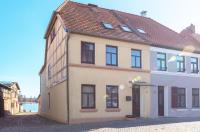 Ferienhaus Wasserblick in der Inselstadt Malchow - B&B