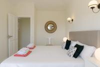 Casa Maresia, Playa Bastian Sea Views - Communal Swimming Pool - Chambres d’hôtes Costa Teguise