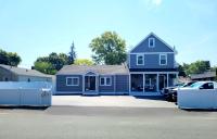 Cozy house, close to downtown Danvers - B&B
