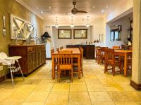 Telestai Guest House - B&B White River