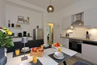 Modern und ruhig, mit Garage & PS4, nahe Messe, RÜ und Uniklinik, voll ausgestattete Küche, Bad mit Dusche und Badewanne - B&B Essen