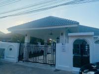 Huang Su Villa 3 皇宿3号泳池别墅 - B&B