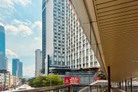 Comfy-Concept Apartment @ B.Bintang (3min walk LRT, Lalaport, TimeSquare) - B&B