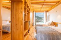 Familienzimmer mit Gartenblick