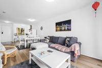 6 Light Bright Home In South Perth - B&B Perth
