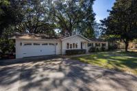 4bd Gator Grove Villa - Backyard - Games - Near UF - B&B