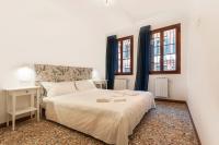 Camera Matrimoniale con Bagno in Comune