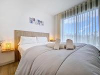 Apartment mit 2 Schlafzimmern und Poolblick