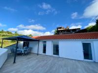 Moradia da Fonte Sea View 1 to 6 p - B&B Lomba