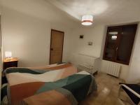 Gîte Chez les voisins - B&B Sens-Beaujeu