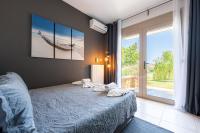 New Sun and Sea Apartment in a 4 acres garden - B&B