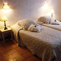 Tweepersoonskamer met 2 Aparte Bedden