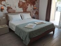 Apartamento de 1 dormitorio con vistas a la piscina
