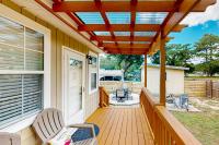 Kerrison by Kiawah Home with Deck and Fire Pit - Ferienwohnung Seabrook Island