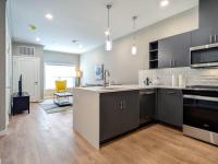 321 Modern 1BR Apt Walk to NJT - Ferienwohnung