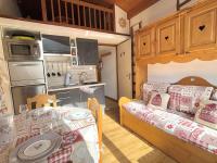 Studio alcôve 3 pers avec terrasse près des pistes et parking à Praz-sur-Arly - FR-1-603-112 - Chambres d'hôtes Praz-sur-Arly