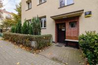 Colorful Studio near the Spodek Arena in Katowice by Noclegi Renters - B&B