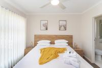 Morview Holiday Homes-Implala - B&B Hamilton