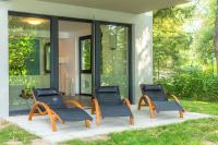 Bewusstsein - Modernes Apartment mit Terrasse, Walk-In-Dusche & Wellnesszugang - B&B Krakow am See