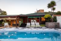 Casa con pileta exclusiva a 3 cuadras de la costanera Villa Carlos Paz IG alquilervillacarlospaz - Chambres d'hôtes Villa Carlos Paz