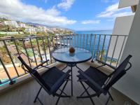 Step To The Sea 4, by Pausa Holiday Rentals - B&B Funchal